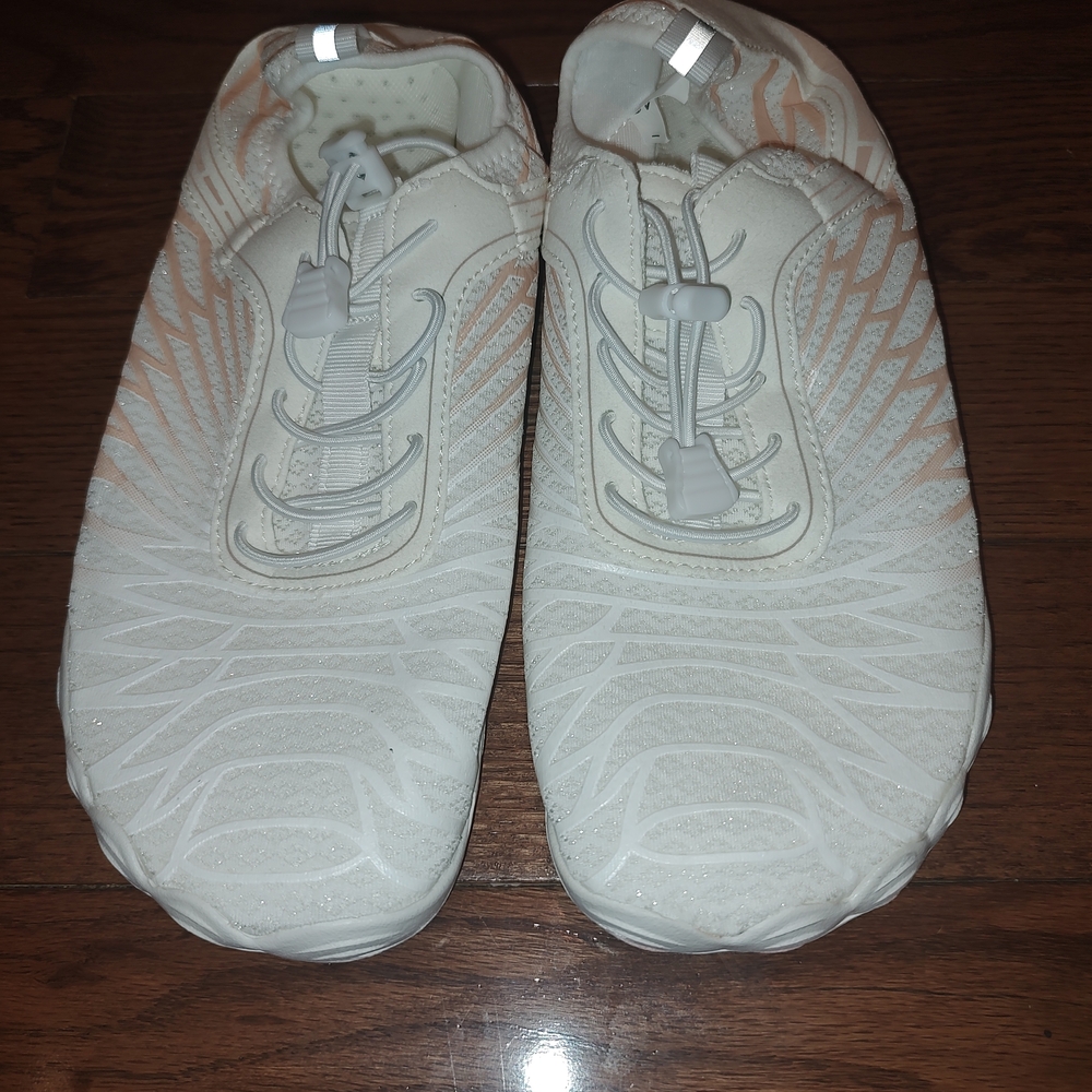 White Athletic Shoes with Peach Accents